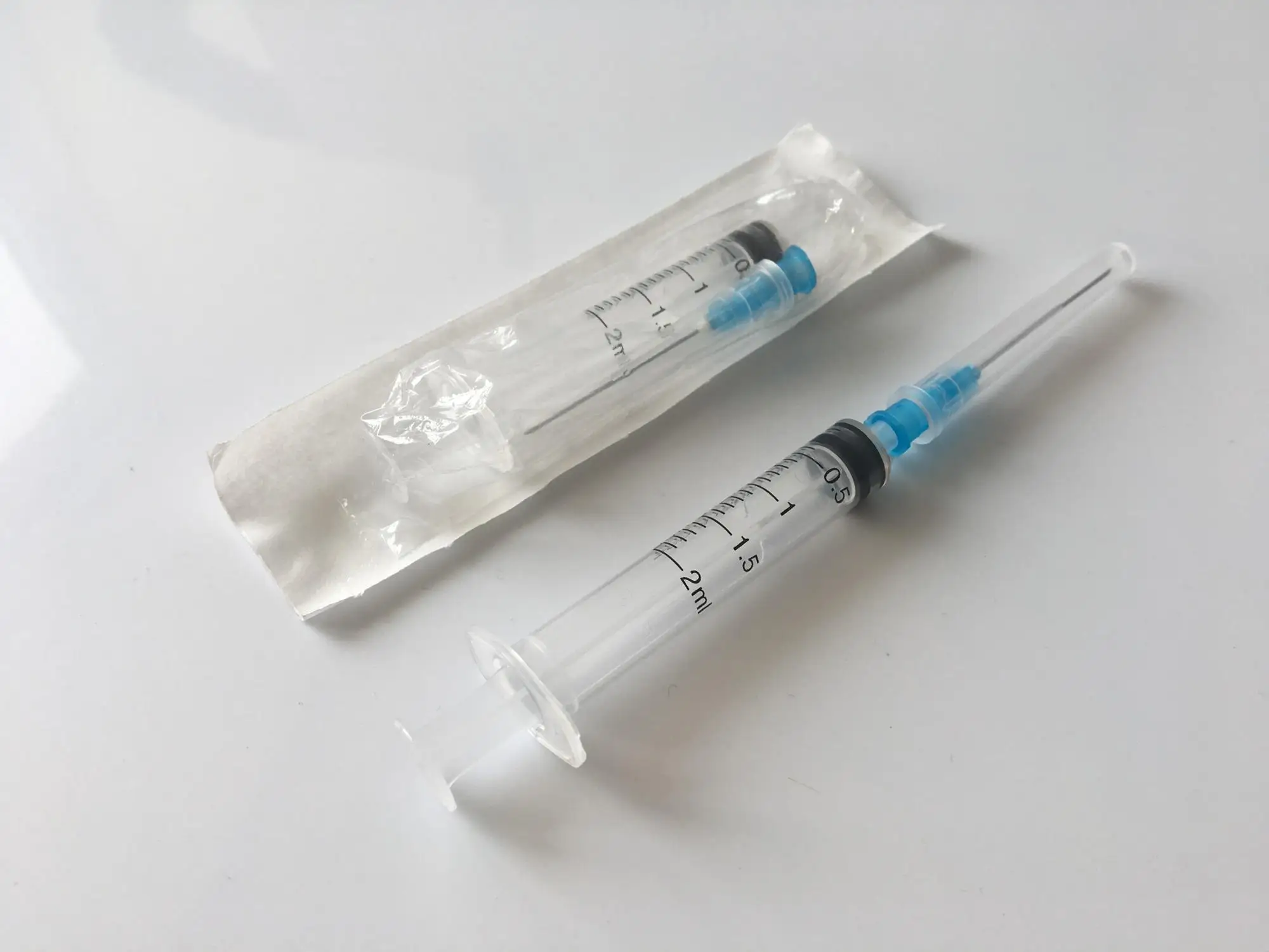 2ml syringe 23G * 1 1/4