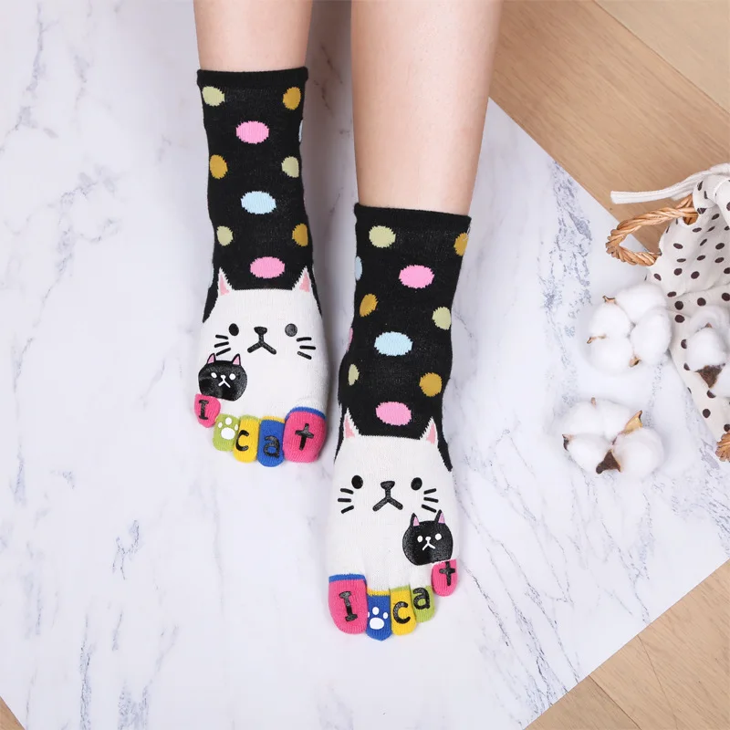 Womens Toe Socks Cotton Five Finger Socks Cute Animal Socks Colorful Funny Casual Crew Socks for Ladies 