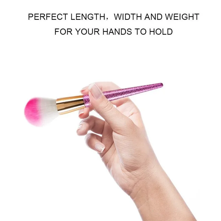 cosmetic brush.jpg