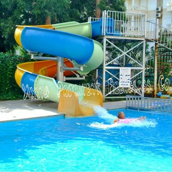 Piscine Toboggan