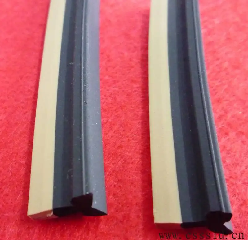 Custom Extruded PVC Profile/PVC Co-extrusion/EPDM/PVC Freezer Container Seal Strip