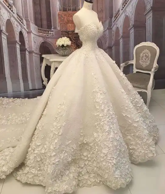 russian wedding dresses