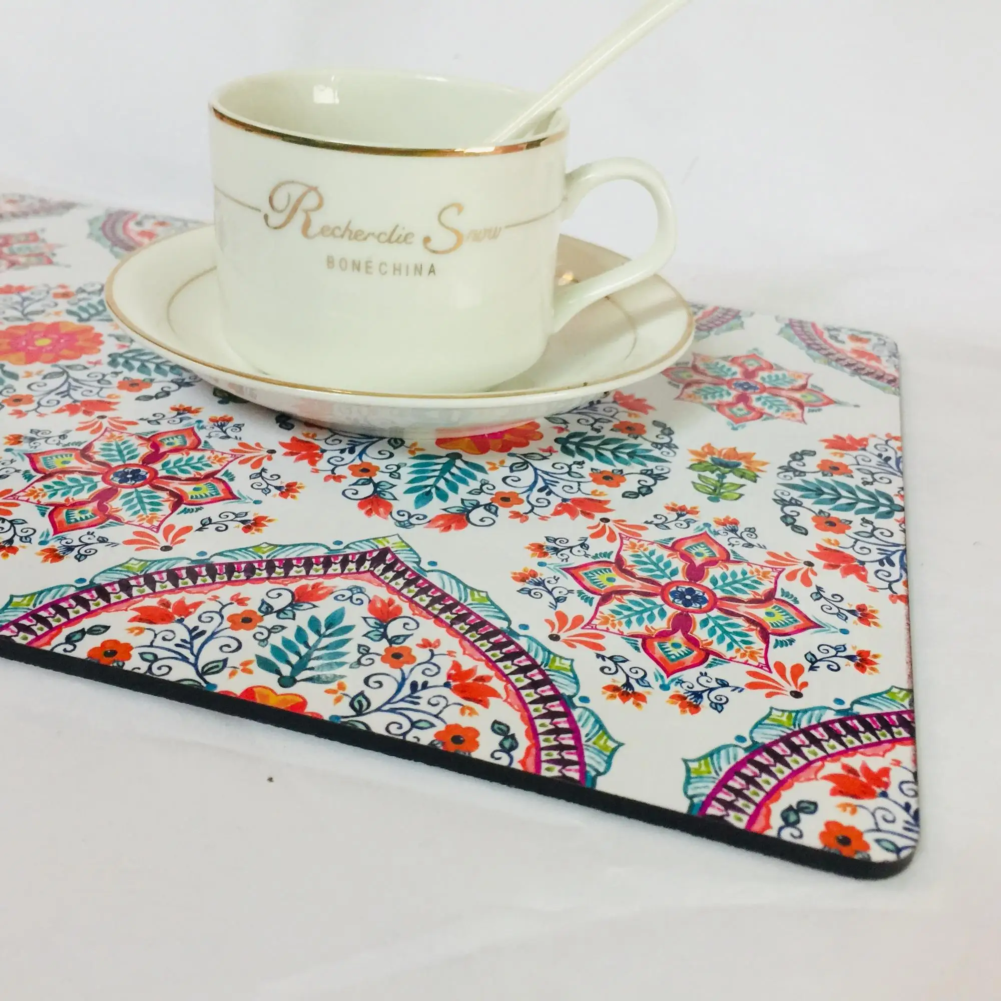 Kitchen Dinner Printing Cleanable Disposable Wood Cork Placemat Set