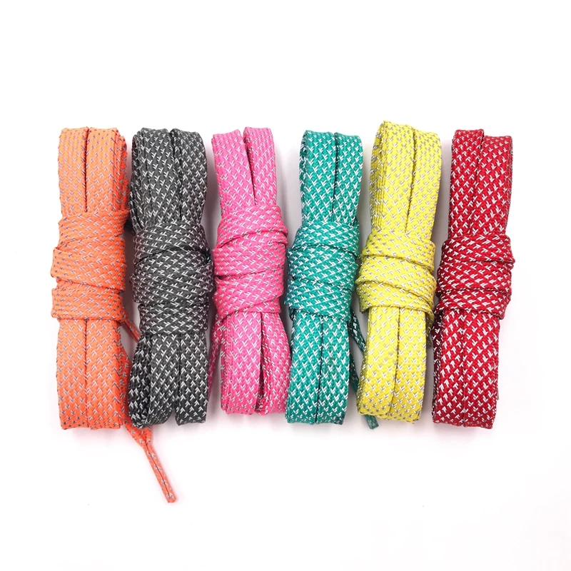 Free sample colored fashion style flat reflective shoelaces