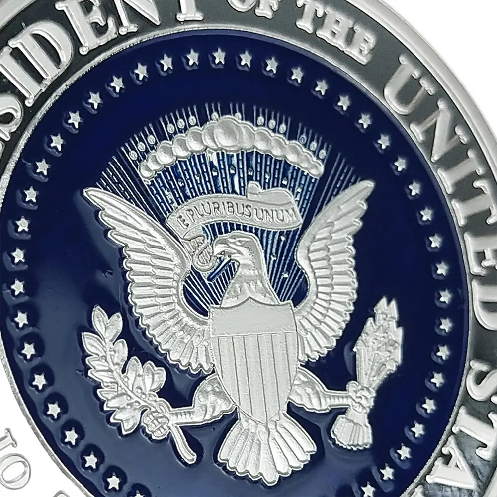 silver trump coin (5)