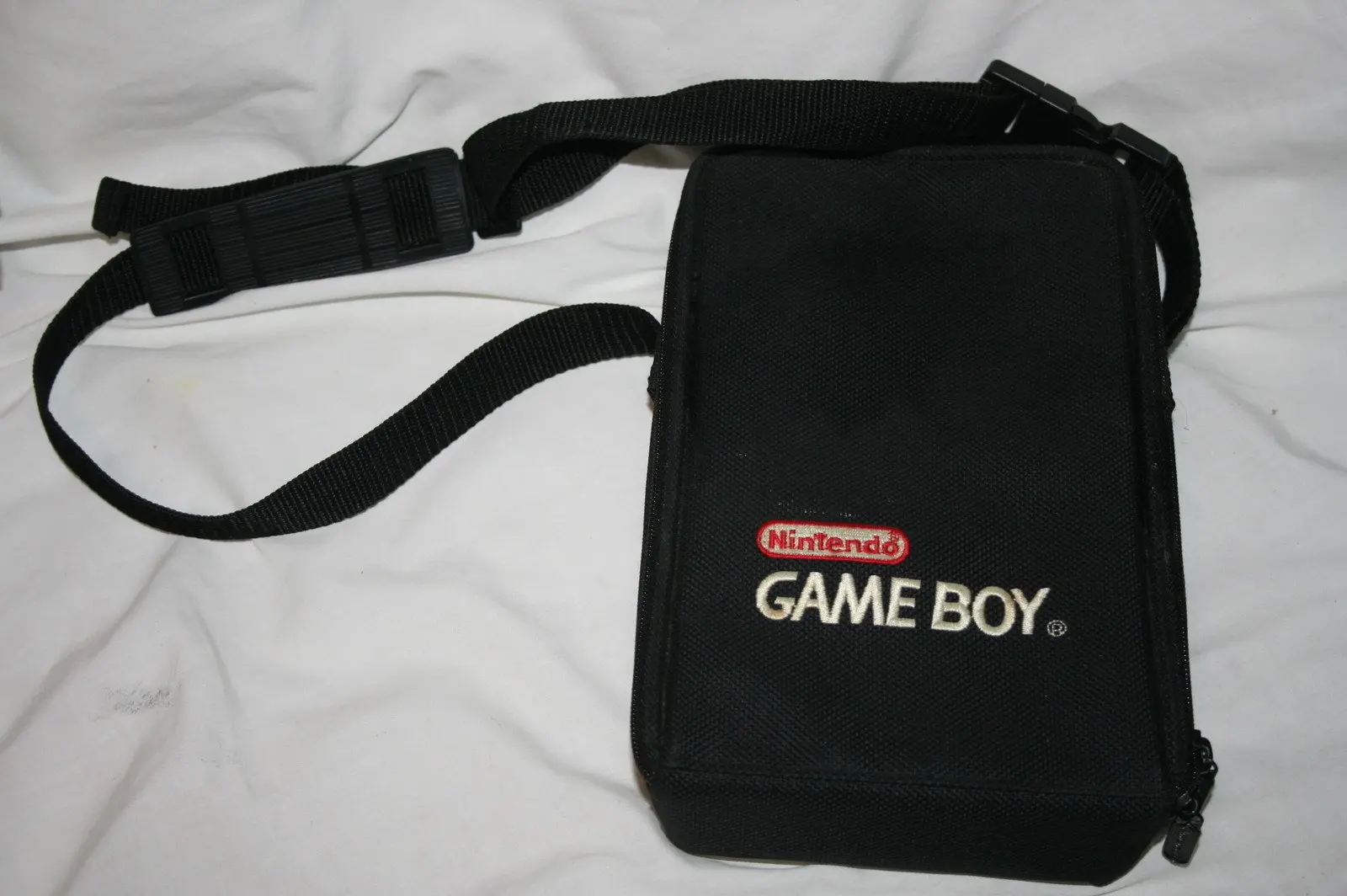 gameboy dmg carry case
