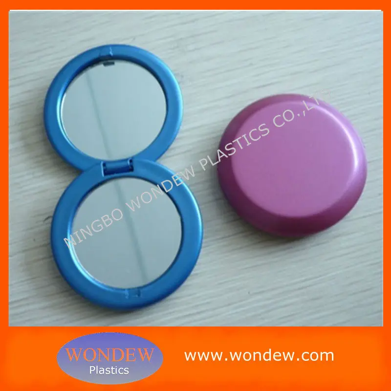pocket mirror