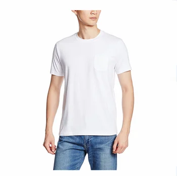 camiseta blanca con bolsillo hombre