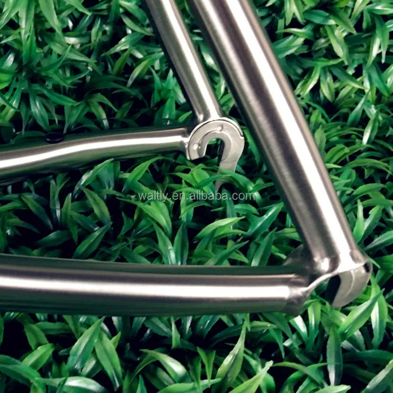 Lightest Titanium Road 52cm size (1)