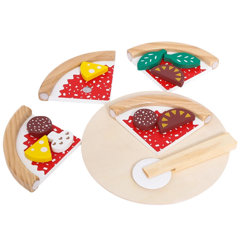 toy wooden pizza