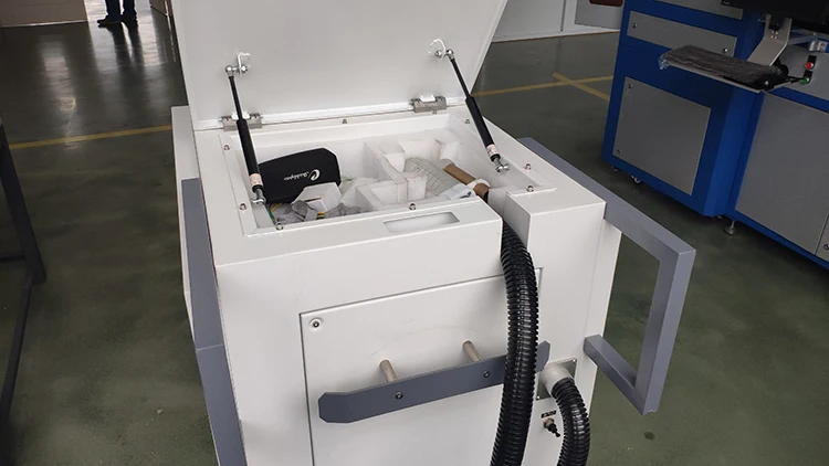  China factory handheld portable laser rust removal cleaning machine with 200W 500W 1000W