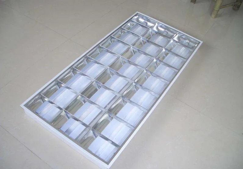 优质镜面铝合金板 1060 , 3003 , 5052 , 6061 , 7075 的建筑