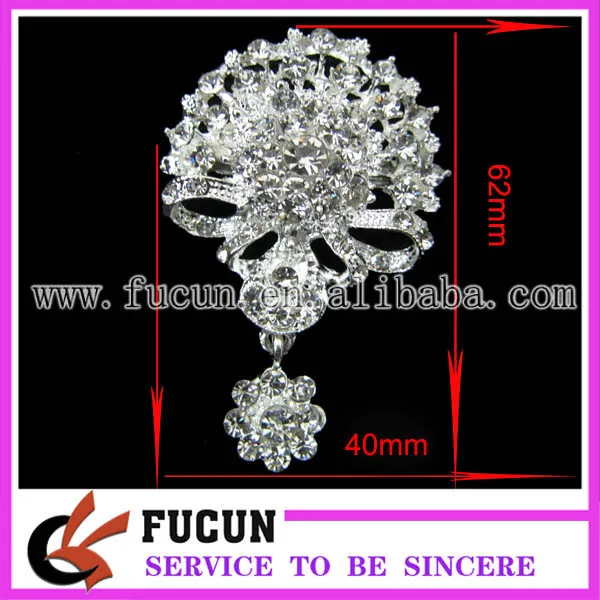 rhinestone brooch 74 .jpg