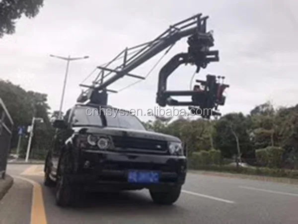 highest car crane 3.jpg