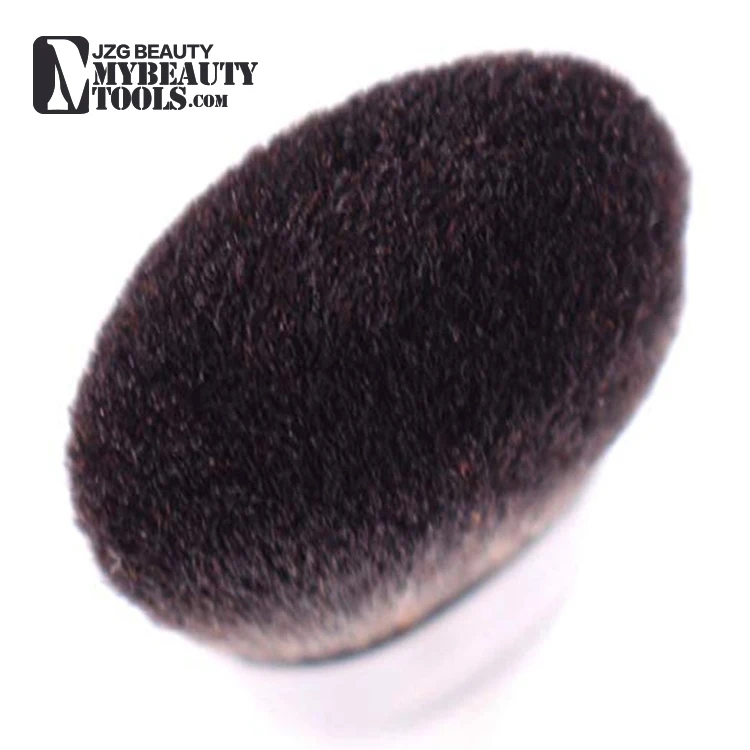 cosmetic brush.jpg