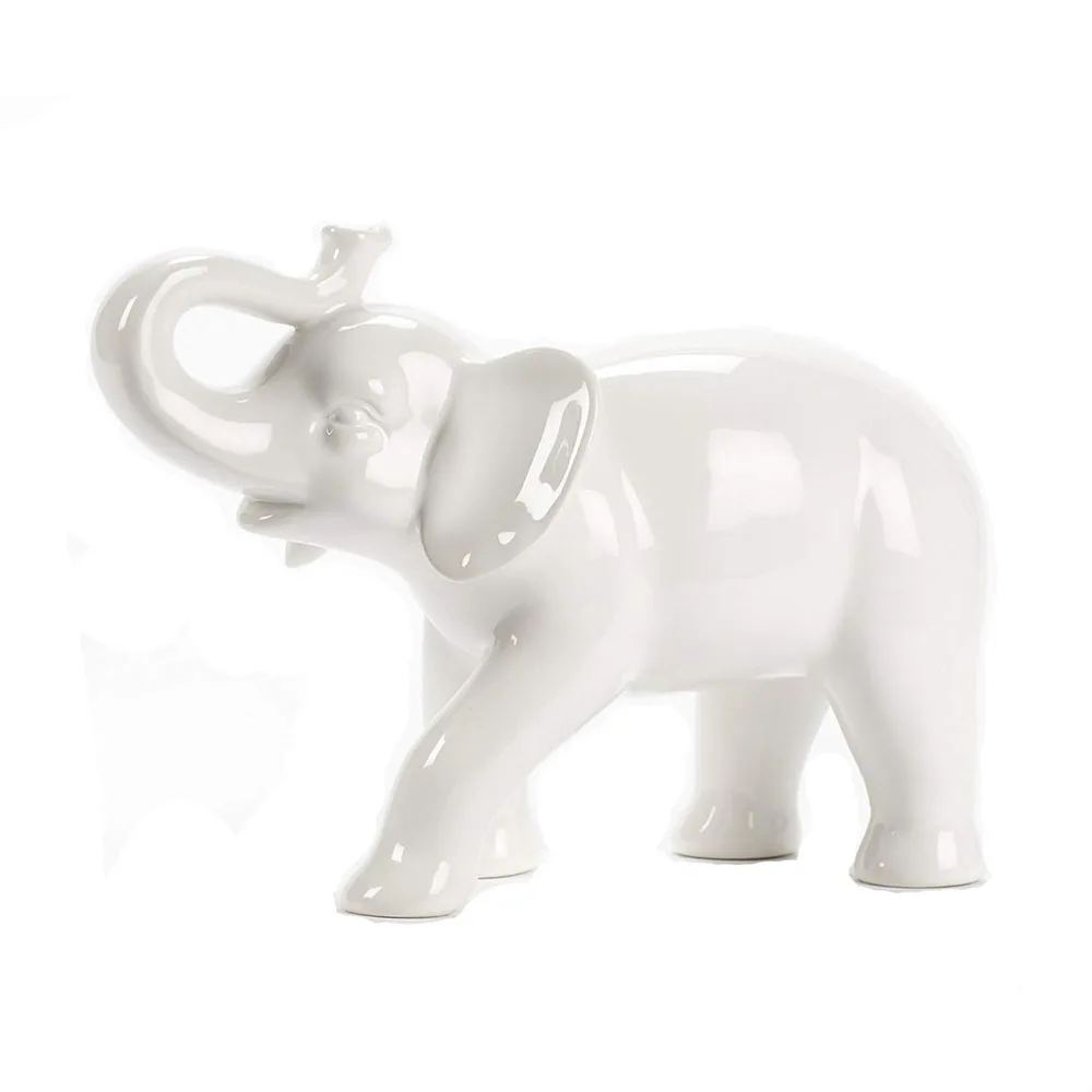 статуэтка слона в интерьере