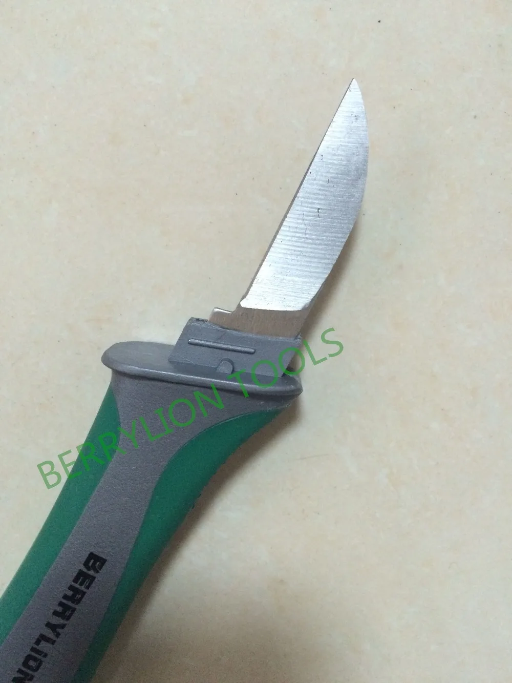 Sharp And Straight Electric Wire Skinning Knife,Insulated Knife For