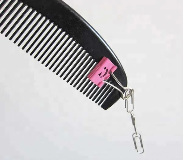magnetic comb