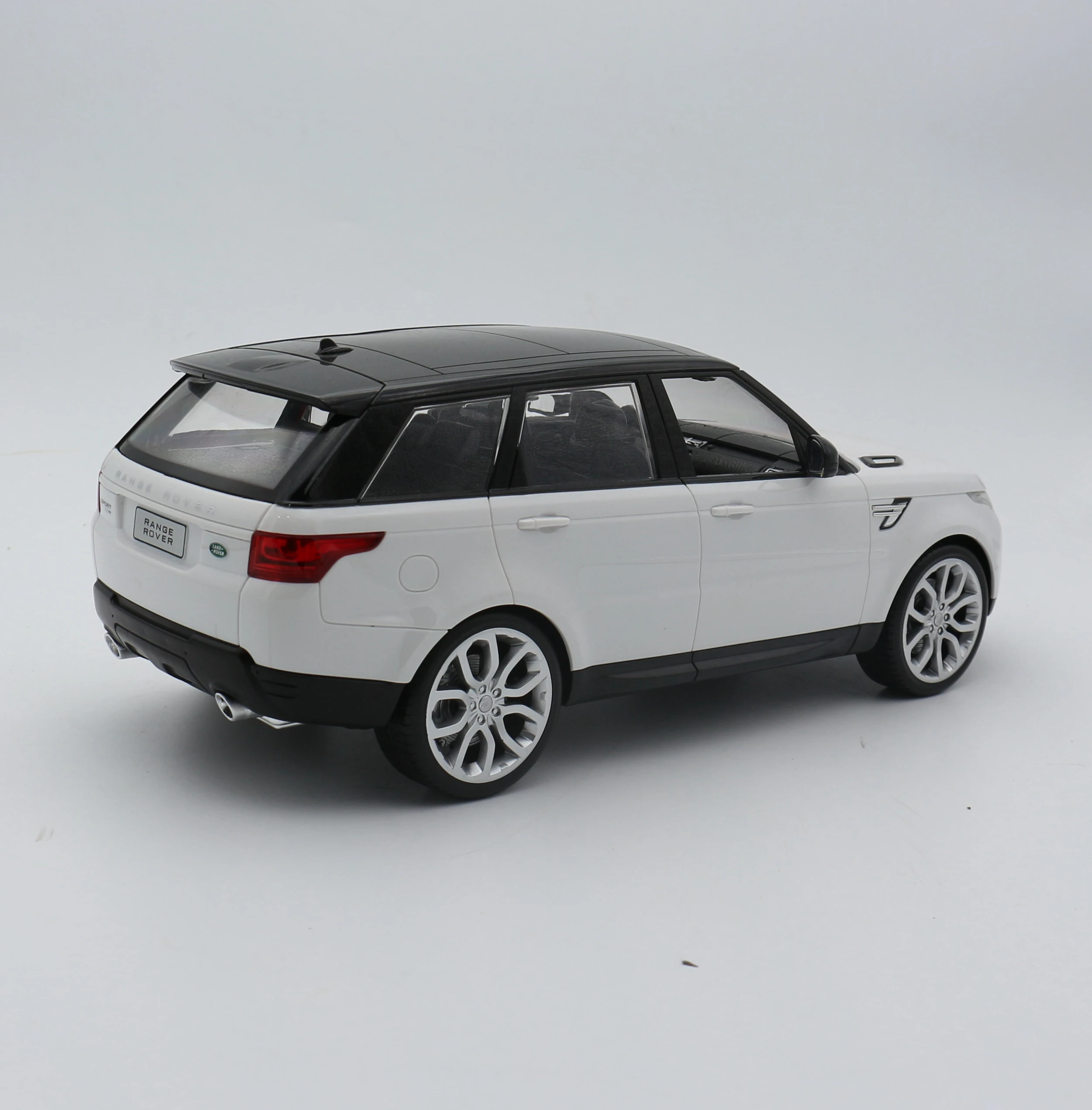 1 14 R Cカーランドローバーレンジローバーカーライセンスリモコンおもちゃ Buy レンジローバー車 R C カー リモコンのおもちゃ Product On Alibaba Com