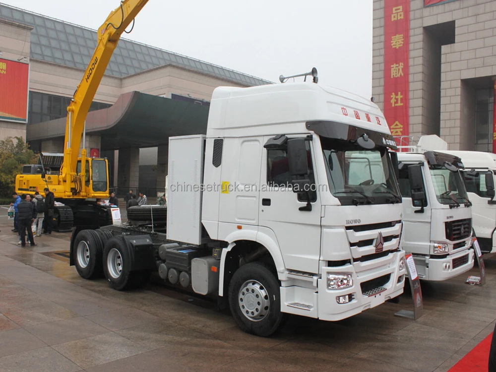 sinotruk howo 6x4 cng/lng tractor head/ prime mover truck for