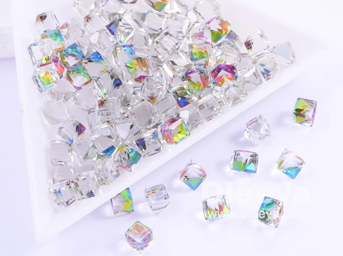 Wholesale Glass 1.1mm to 1.8mm Nail Crystal Glass Tiny Pixie Dusts Micro Zircon Beads Rhinestone Designs for Nail Art Decoration