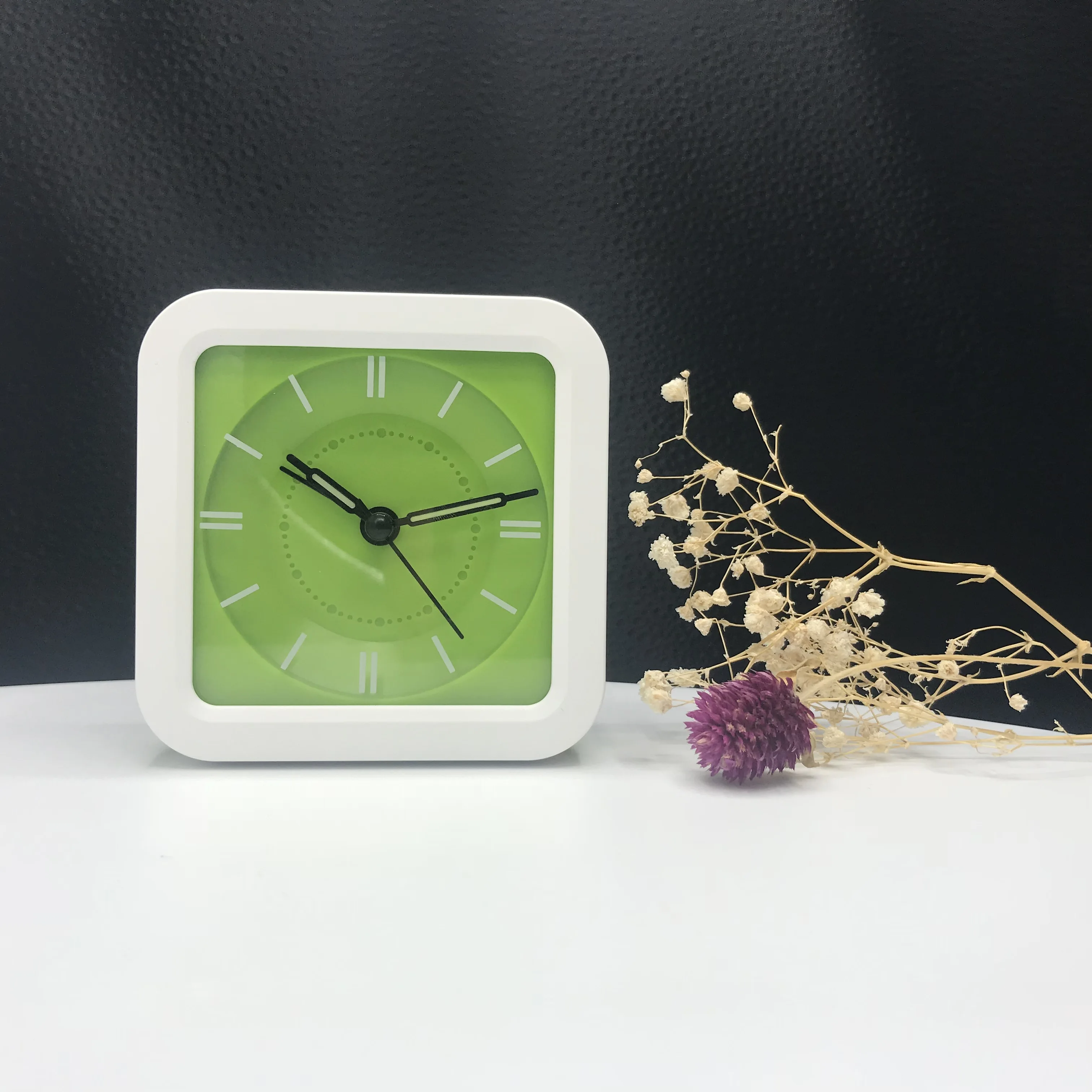 2019 亚马逊热卖方形智能光模拟闹钟 et6476