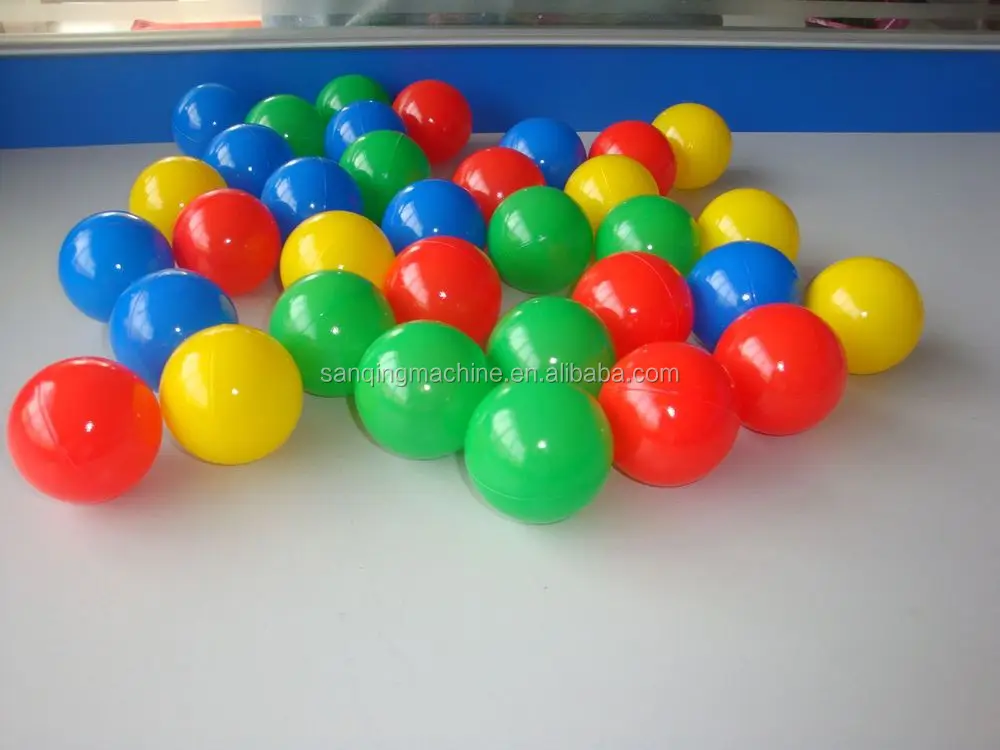 miniature plastic balls