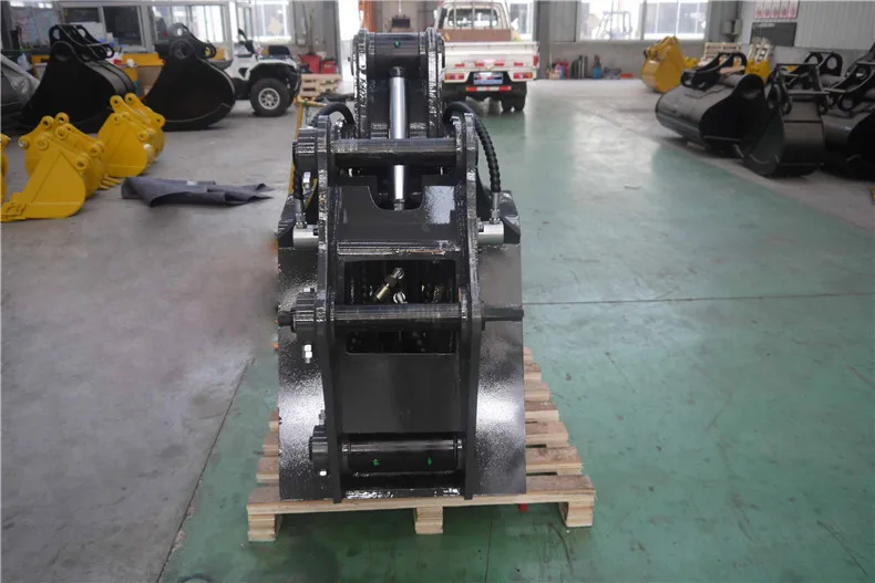 PC120 HYDRAULIC THUMB BUCKET(3)
