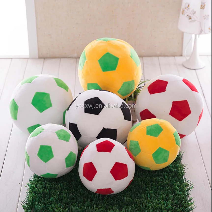 Плюшевый футбол. Мягкая игрушка футбольный мяч. Плюшевый футбольный мячик. Мячик мягкий для детей. Плюшевый мячик подушка футбольный.