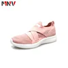 /product-detail/chinese-factory-direct-sales-light-shoes-for-girls-ladies-casual-shoes-breathable-running-shoes-60824984957.html