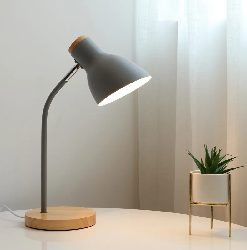 art table with light