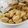 delicious fried salted peanut kernels
