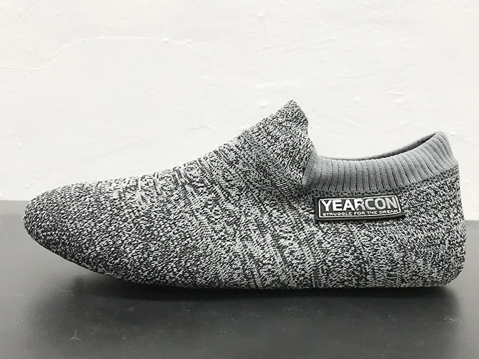 Latest shoes design knitted sock shoes uppers