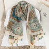 2017 wholesale new spring shawl girl tassel muslim hijab ethnic wind cotton scarves