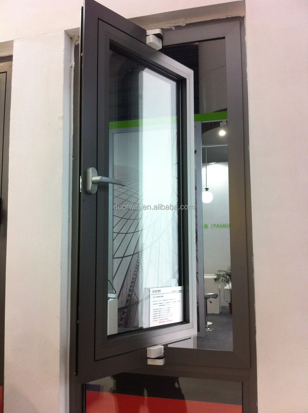 Aluminium Frame Vertical Pivot Window with Tempered Glass
