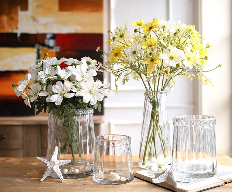 Bixuan Vases Clear Ribbed Handblown Glass Flower Jar Vase Folded Rim