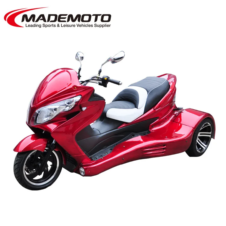 Motosiklet Modelleri 3 Tekerlekli  : Güçlü Motorları, Kısa Sürede Şarj Olmalarıyla Yakıtlı Uzun Kilometreler Yapmak Amacıyla Üretilmiş Motosiklet Türü.