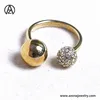 Luxury mini headset-shape crystal 18k gold wedding ring