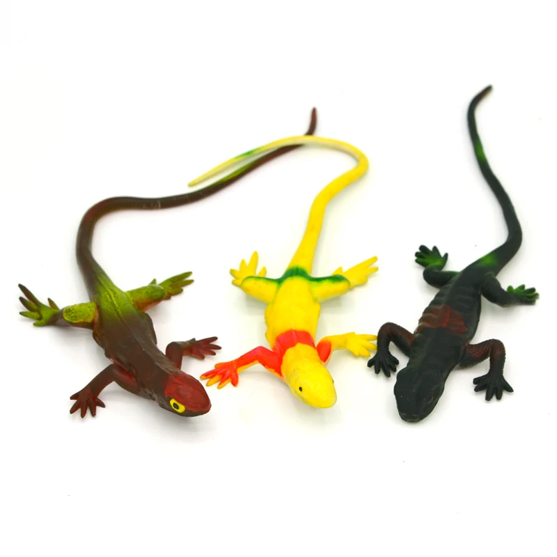 10 plastic full colour lizards lizard reptile Party bag toy FREE POST S73 