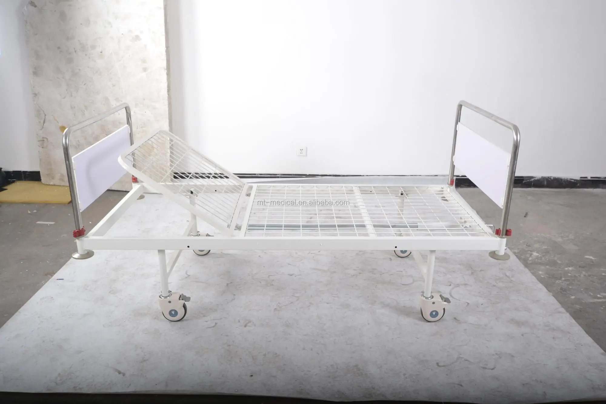 cheap hospital one crank beds for patients