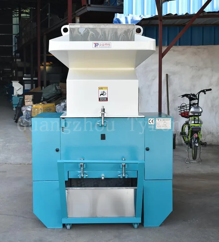 plastic crushing machine