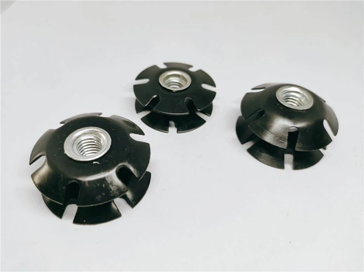 M6*16*10mm Star Nut Sunflower Nut Is Firmly Stuck In The Pipe And Not