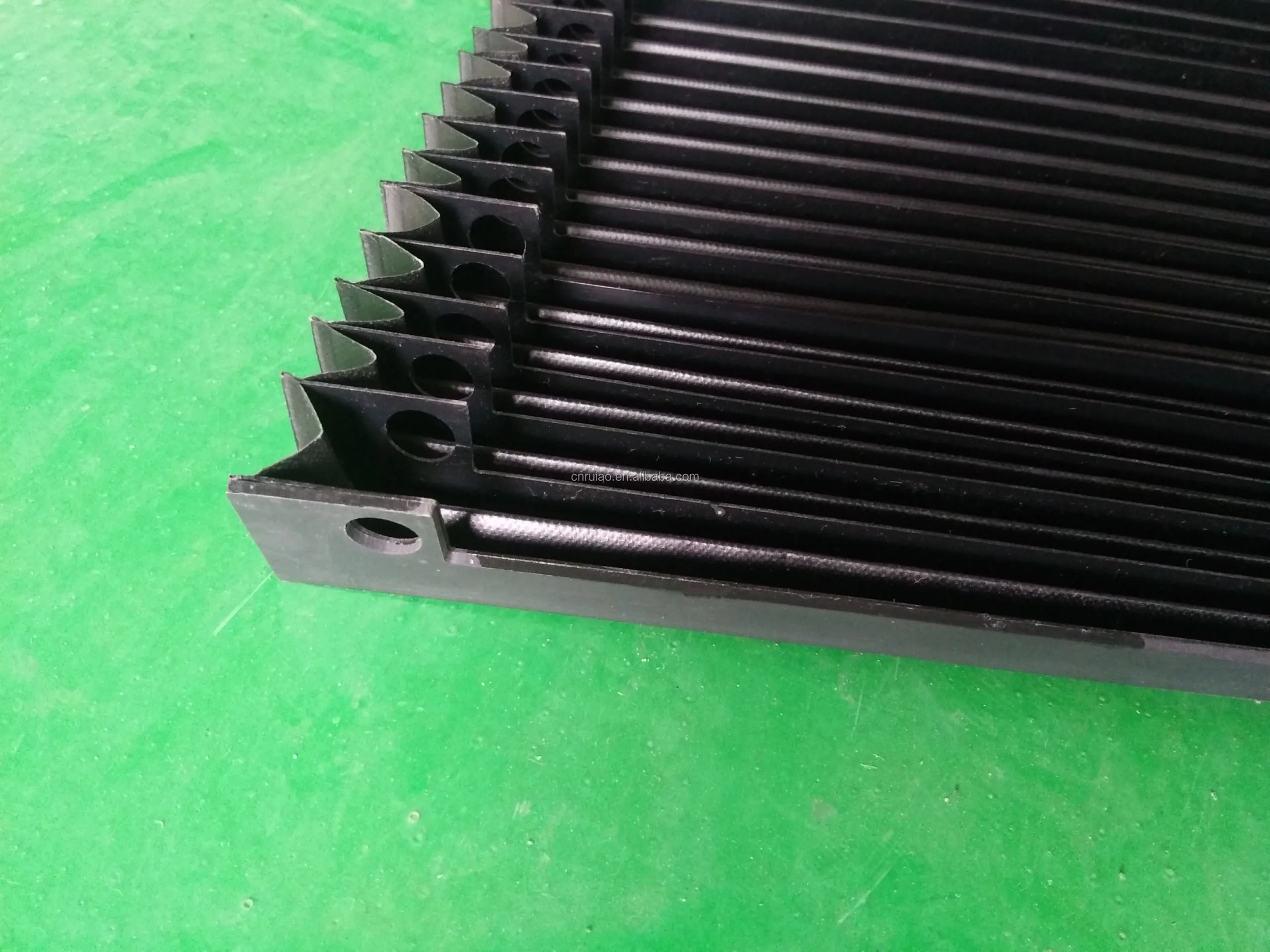 Ruiao Cnc Rubber Flexible Accordion Nylon Bellows Linear Rail Covers