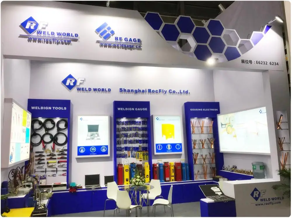 trade show-RocFly.jpg