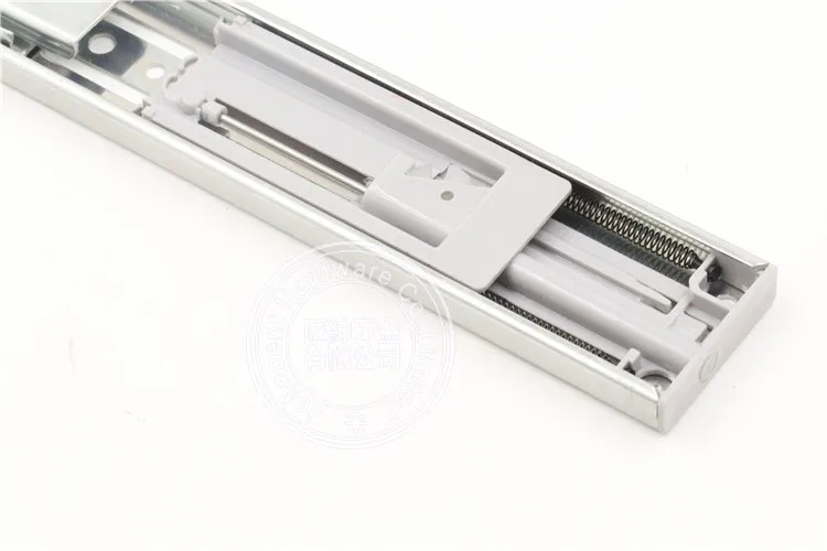 45mm Hydraulic soft closing ball bearing drawer slide