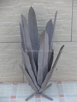 Handicrafts Wrought Iron Plant Figure Garden Outdoor Lawn Decor Handicrafts Wrought Iron Plant Figure Garden Outdoor Lawn Decor Metal Agave Sculpture Yard Art Green