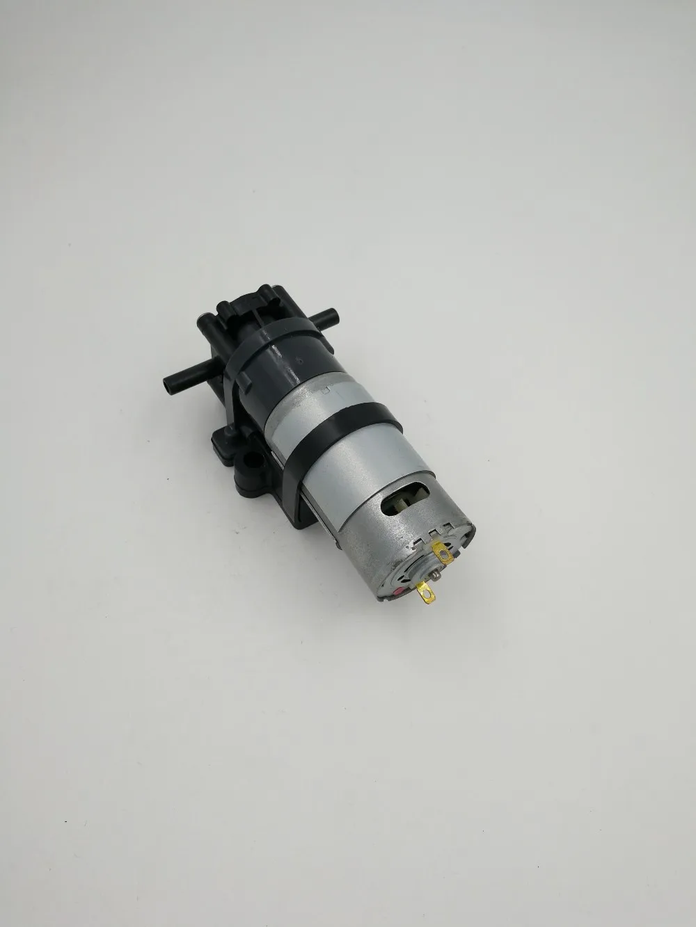 Factory direct sale high pressure portable micro gear pump with low price