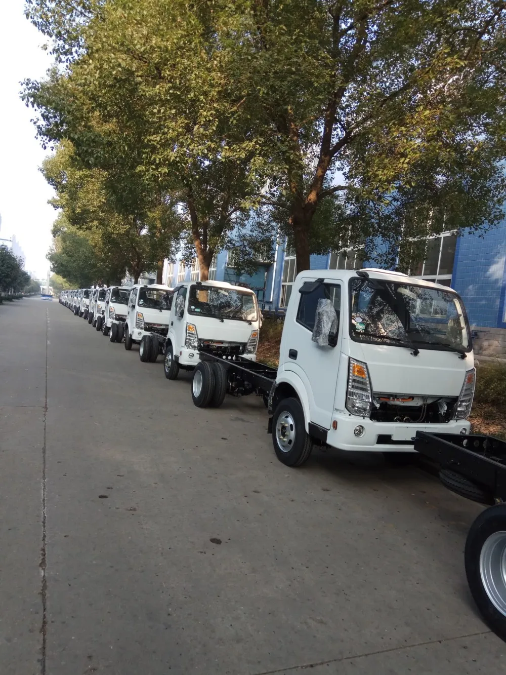 China Electric Logistics Light Truck Delivery Auto Truck Buy Light