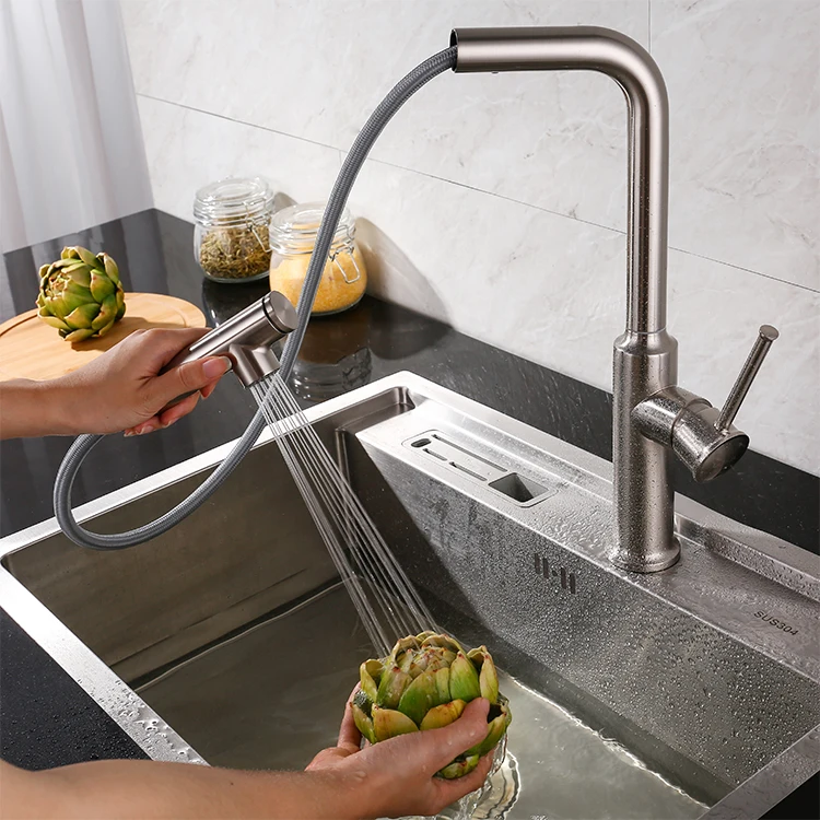 Manufacturer China Brass Pull Out Spray Kitchen Faucet Extendable Old