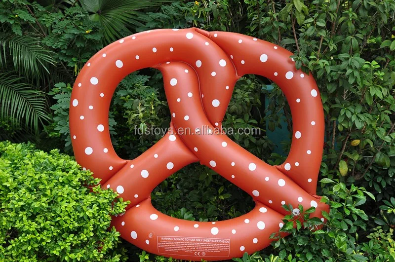 pretzel pool float